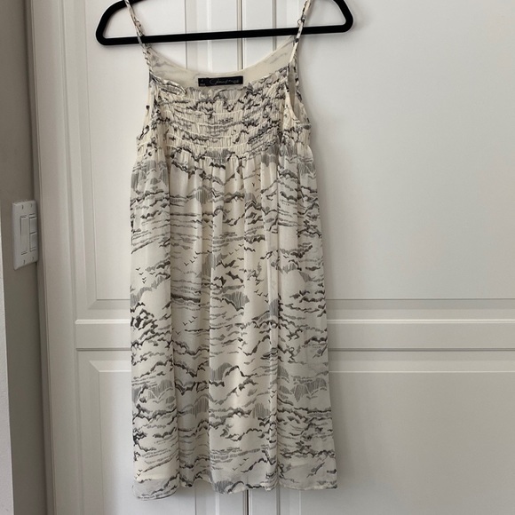 Like new Patterson Kincaid dress in Small - Picture 4 of 7